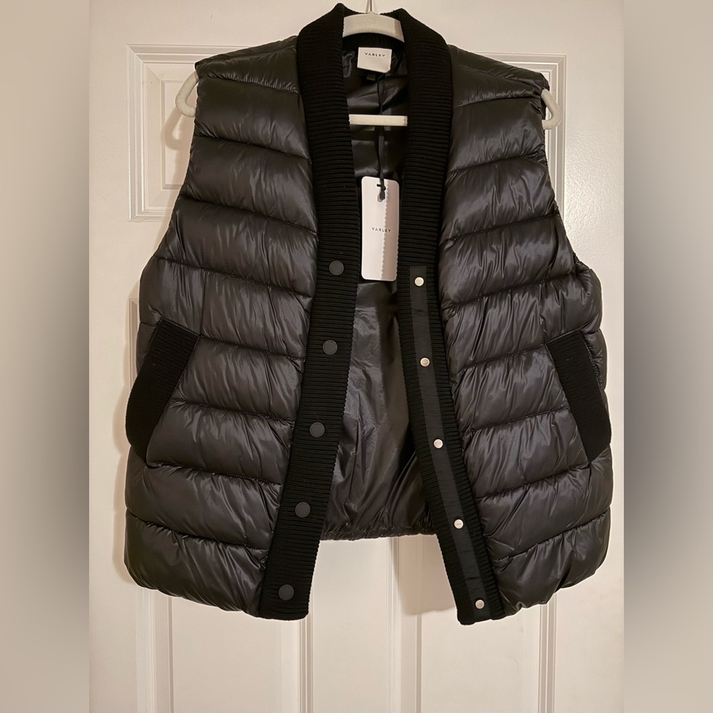 Varley colwyn black puffer vest